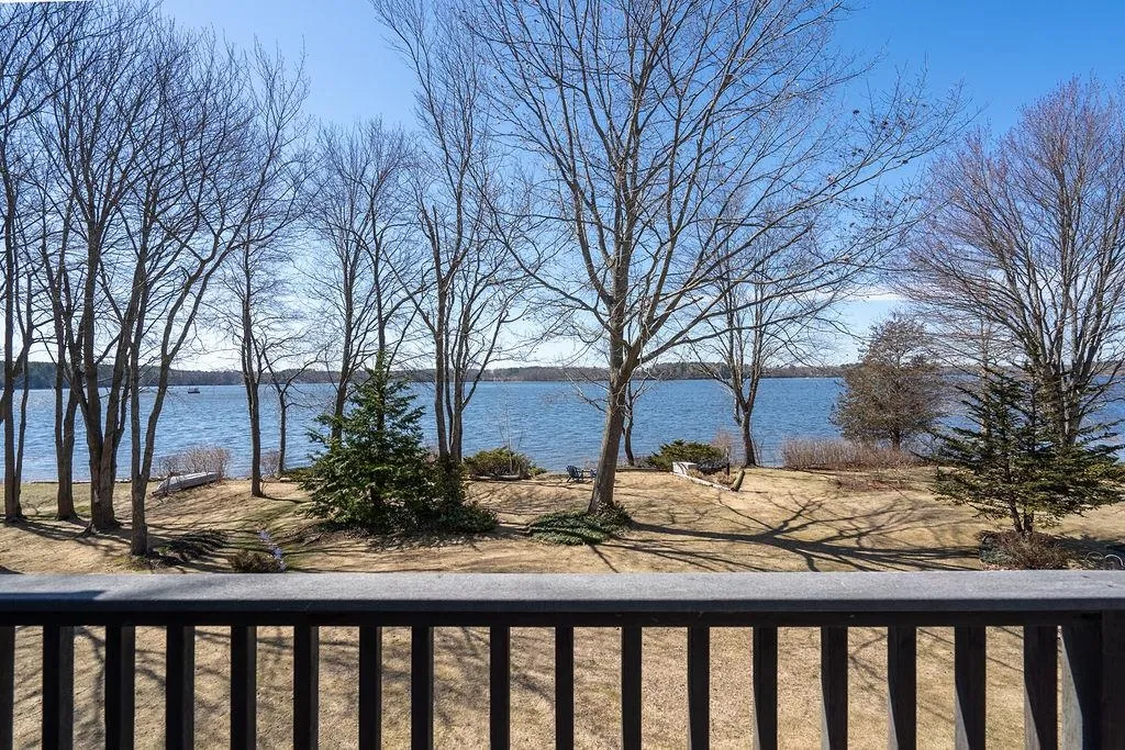 393 Dover Point Road Dover NH 03820