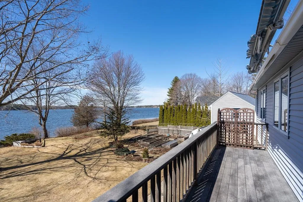 393 Dover Point Road Dover NH 03820