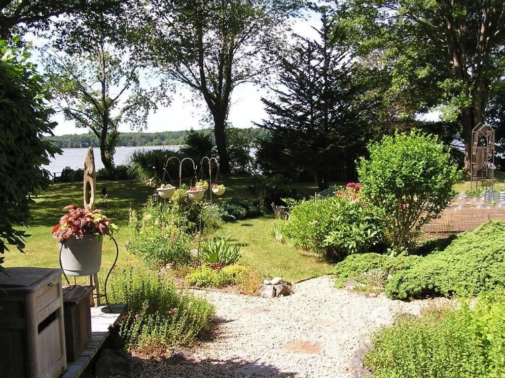 393 Dover Point Road Dover NH 03820