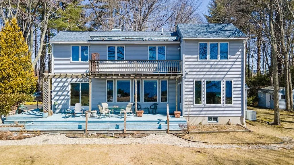 393 Dover Point Road Dover NH 03820