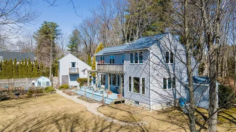 393 Dover Point Road Dover NH 03820