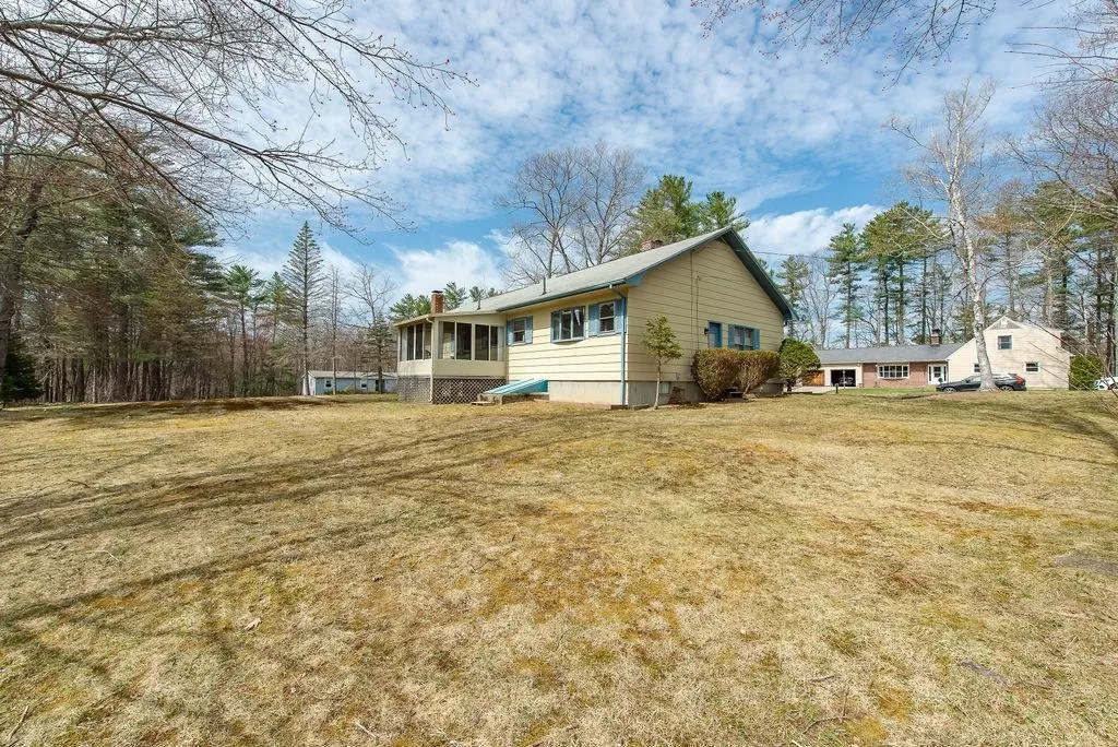 3 Coombs Road Somersworth NH 03878