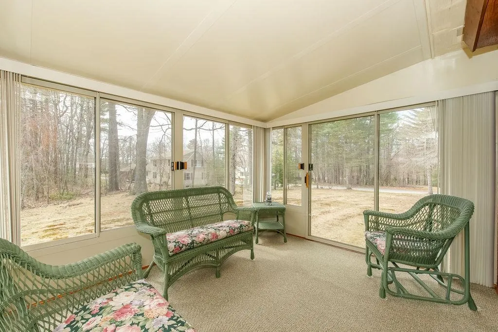 3 Coombs Road Somersworth NH 03878