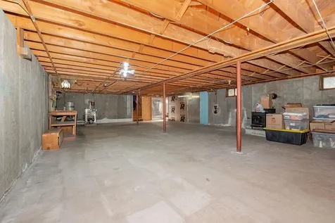 3 Coombs Road Somersworth NH 03878