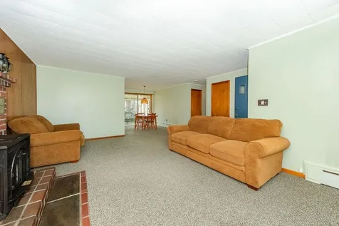 3 Coombs Road Somersworth NH 03878