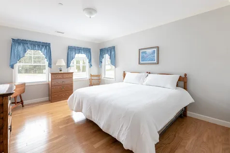 3 Abbey Lane Meredith NH 03253