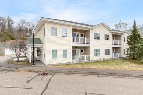 3 Abbey Lane Meredith NH 03253
