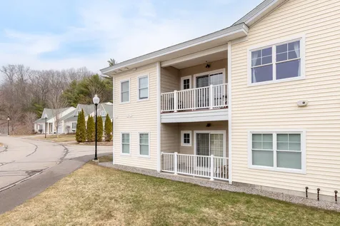 3 Abbey Lane Meredith NH 03253