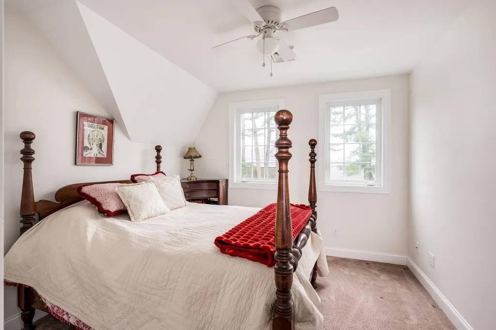28 River Road Stratham NH 03885