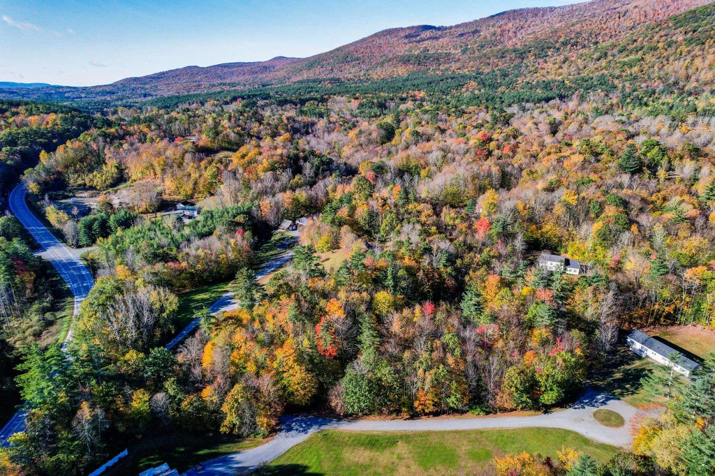 45 Emmaus Road Arlington VT 05250