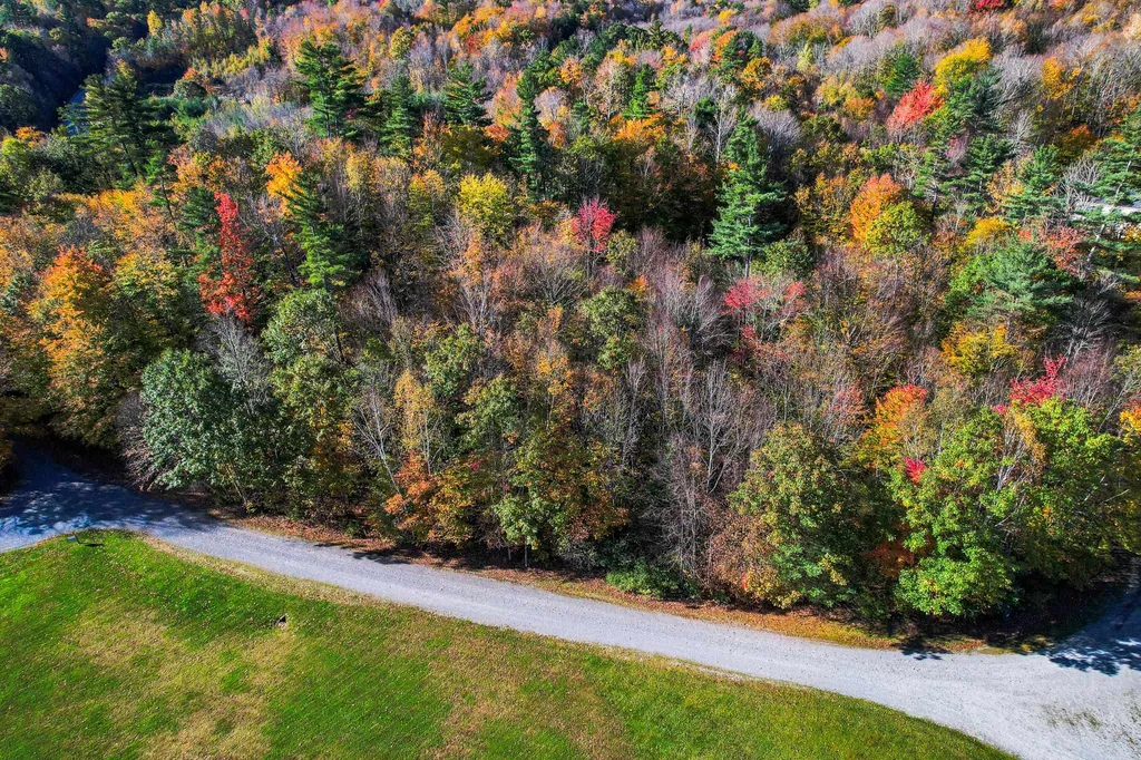 45 Emmaus Road Arlington VT 05250