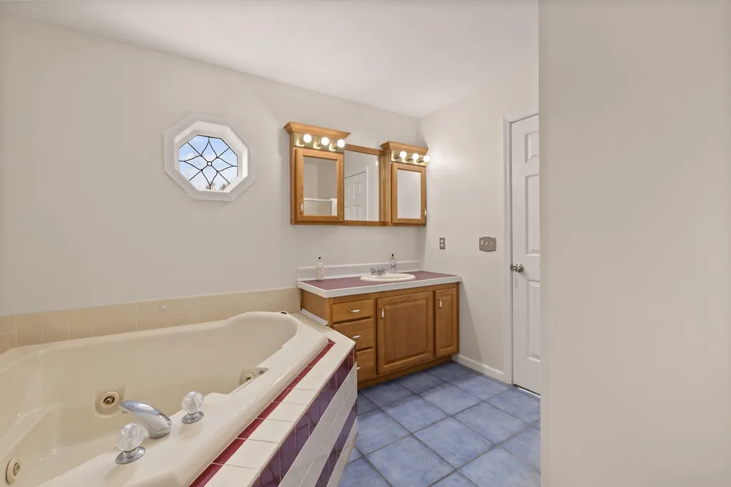 11 Denison Drive Barre Town VT 05641