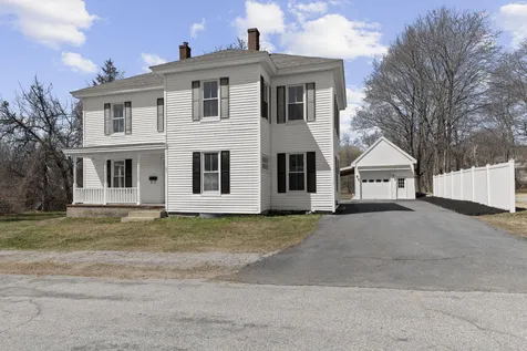 42 Bunker Street Farmington NH 03835
