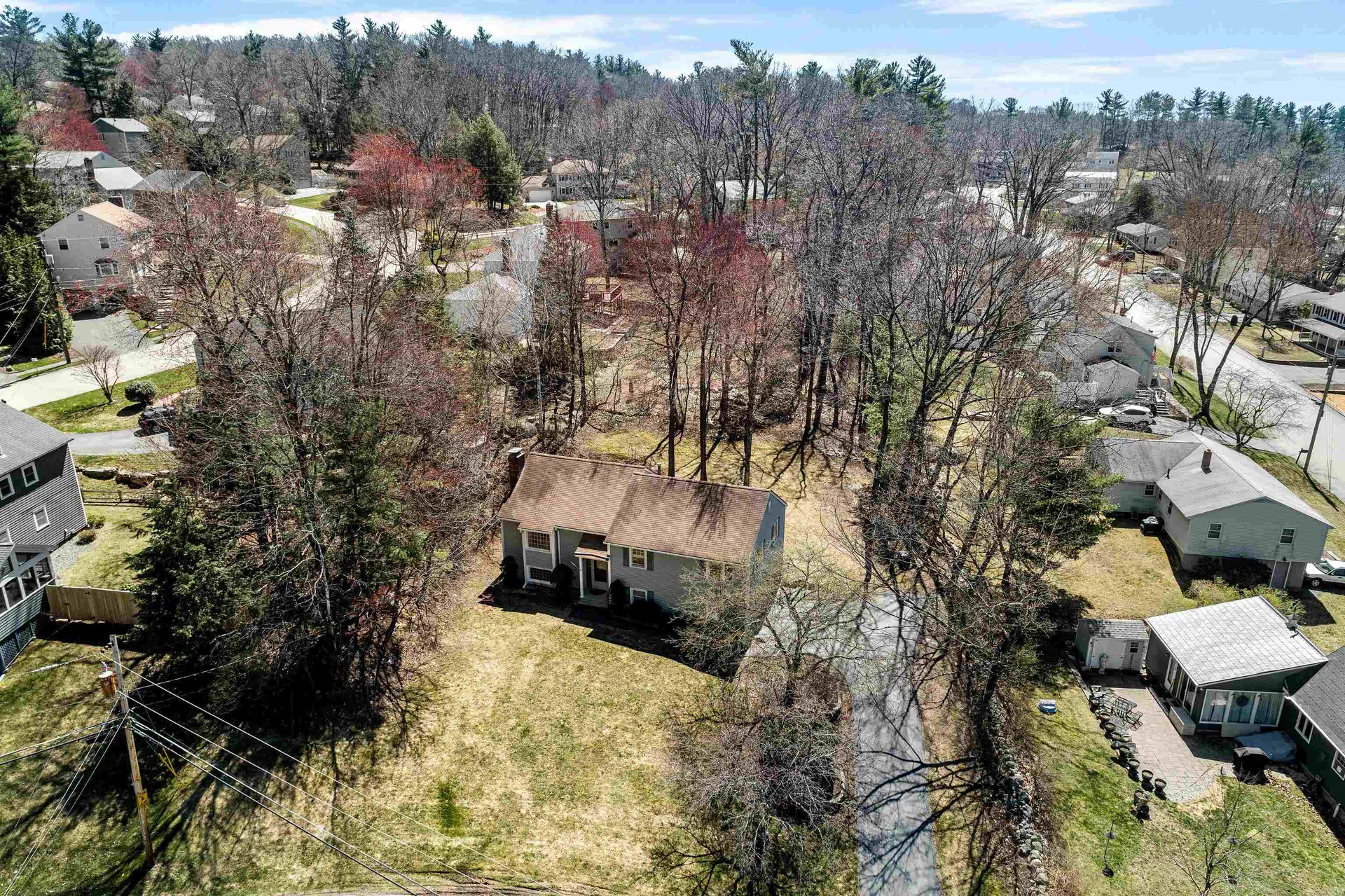 33 Timberline Drive Nashua NH 03062