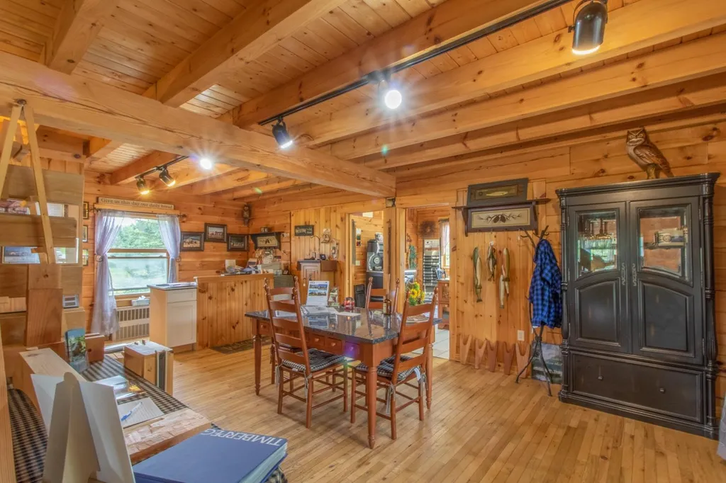 1513 Us Route 2e Danville VT 05828