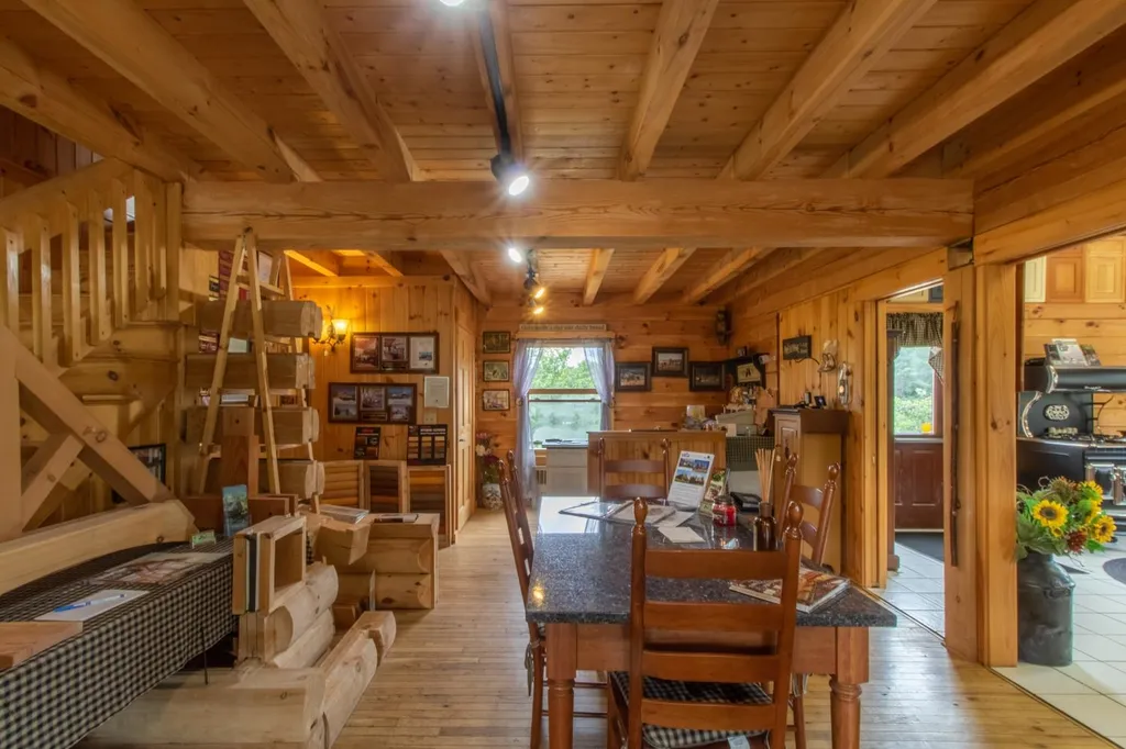 1513 Us Route 2e Danville VT 05828