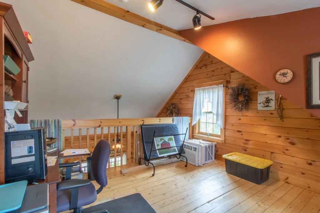 1513 Us Route 2e Danville VT 05828