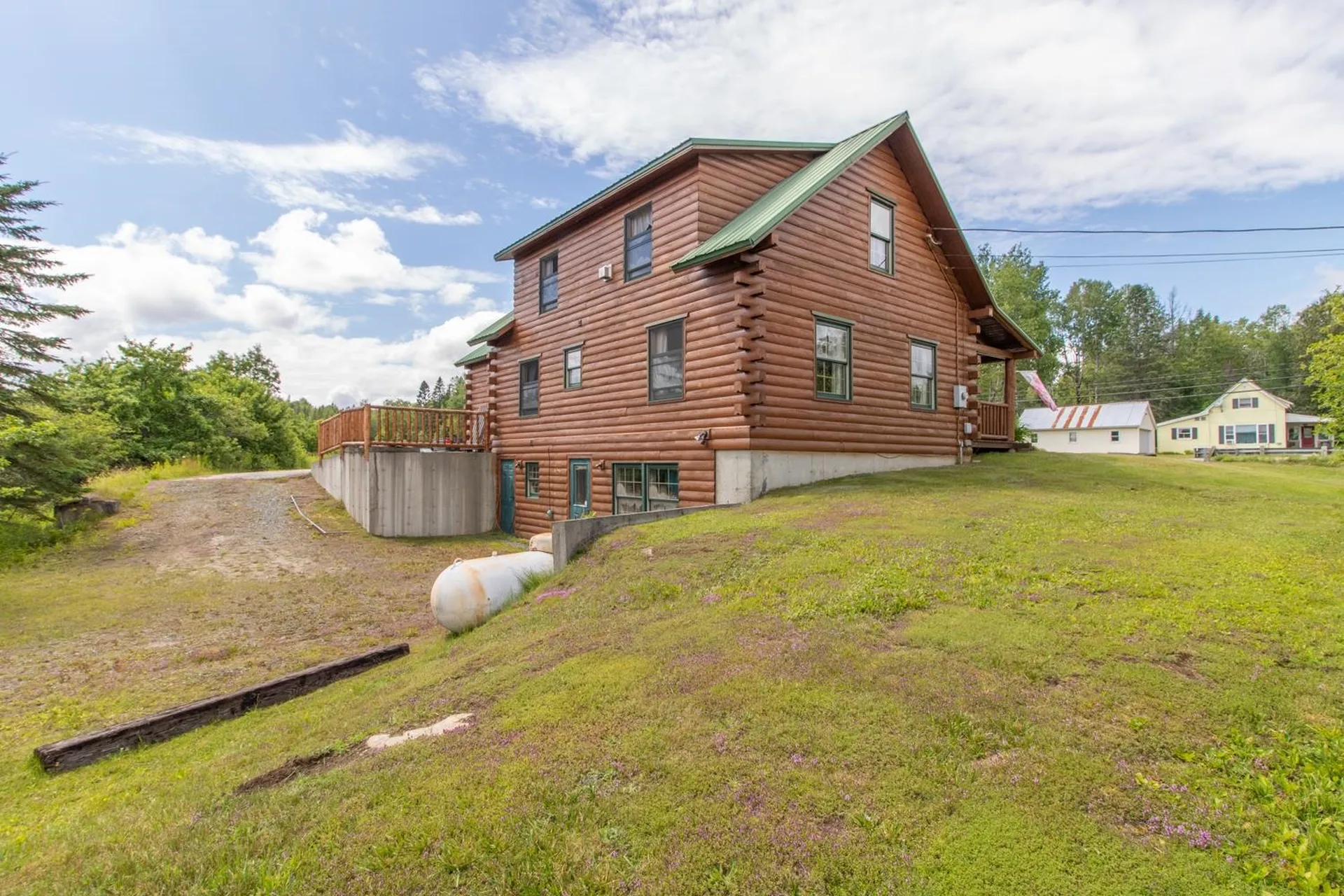 1513 Us Route 2e Danville VT 05828