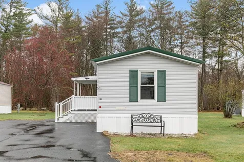 116 Dart Drive Salem NH 03079