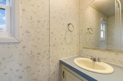 116 Dart Drive Salem NH 03079