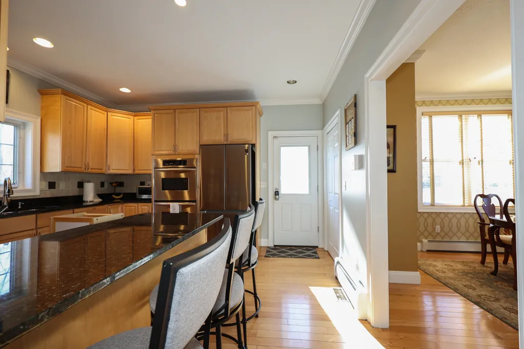2246 Elm Street Manchester NH 03104