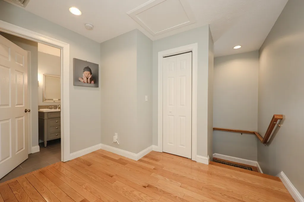 2246 Elm Street Manchester NH 03104