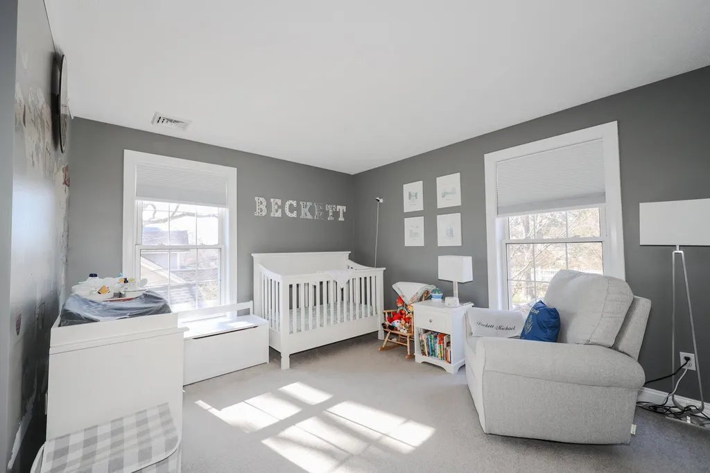 2246 Elm Street Manchester NH 03104