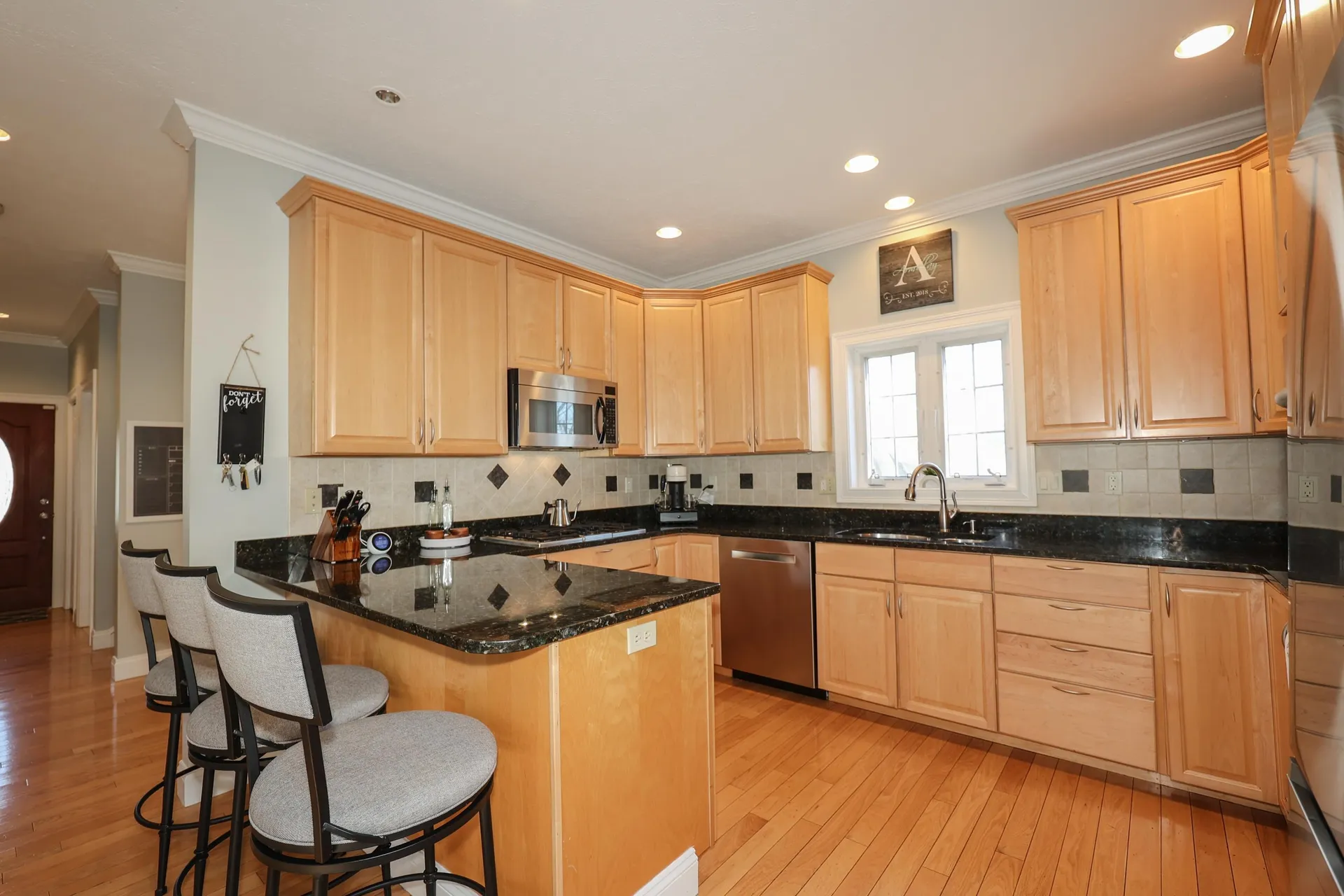 2246 Elm Street Manchester NH 03104