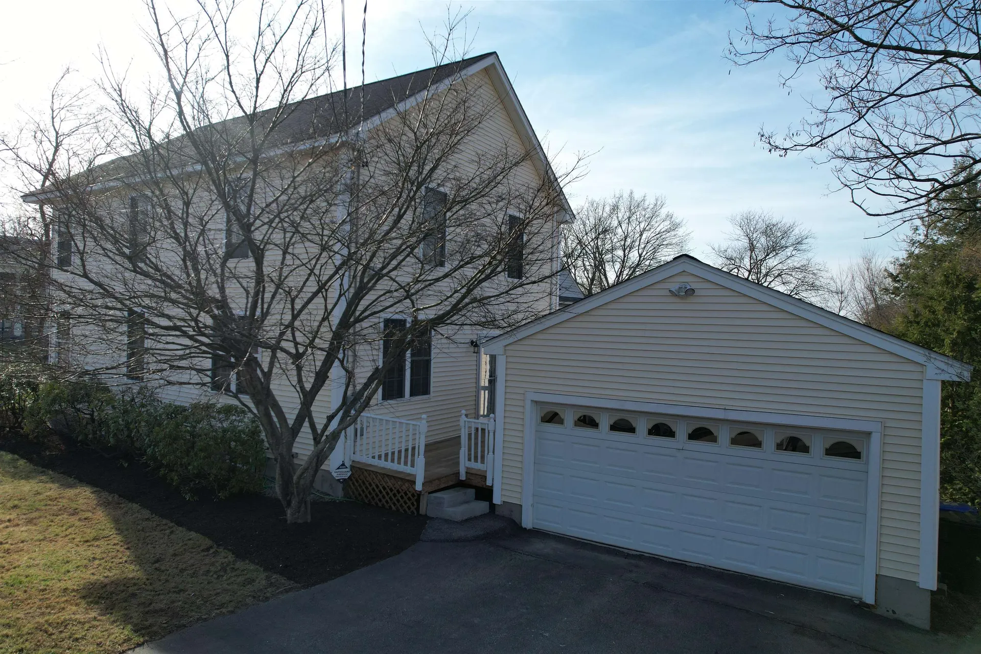 2246 Elm Street Manchester NH 03104