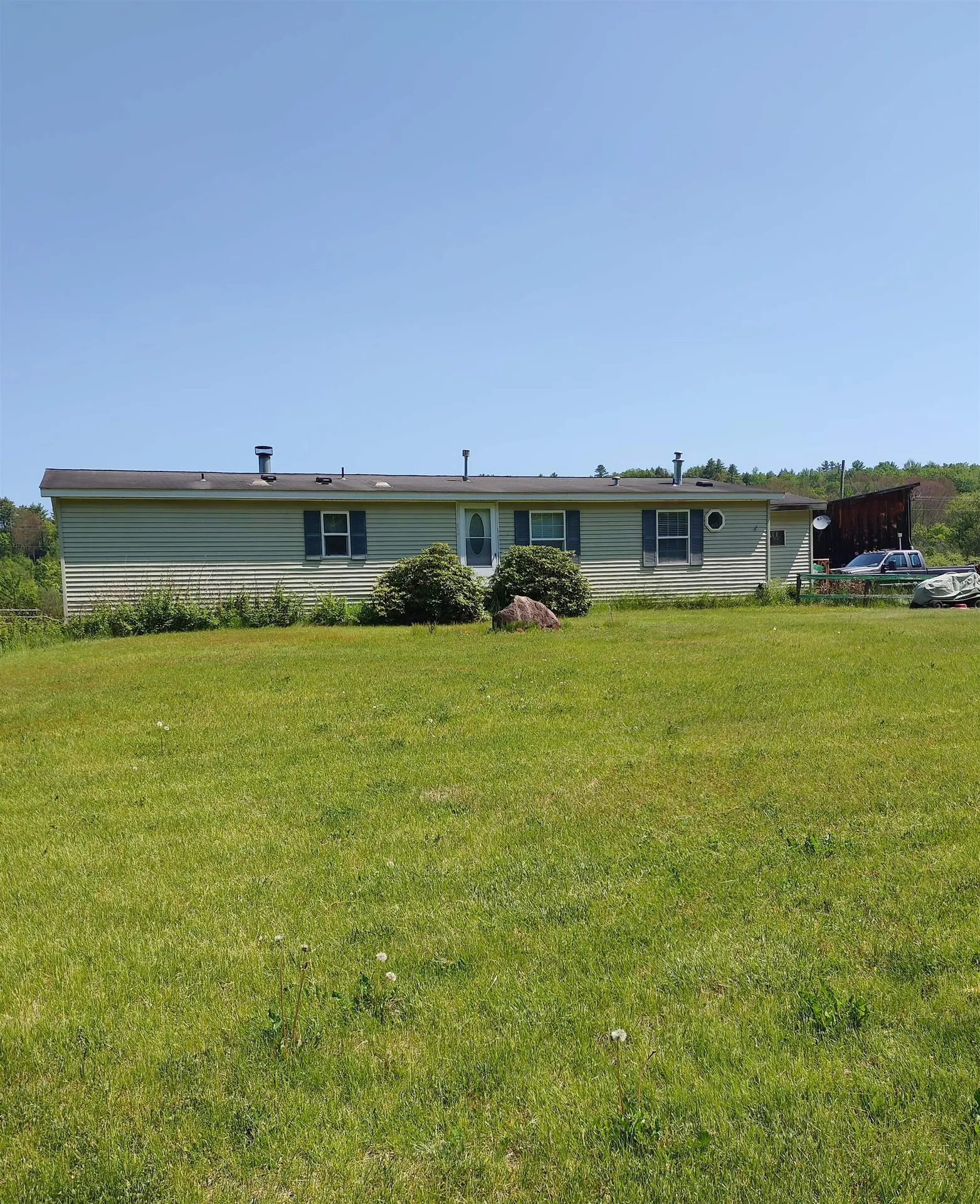 125 Hollins Road Haverhill NH 03780