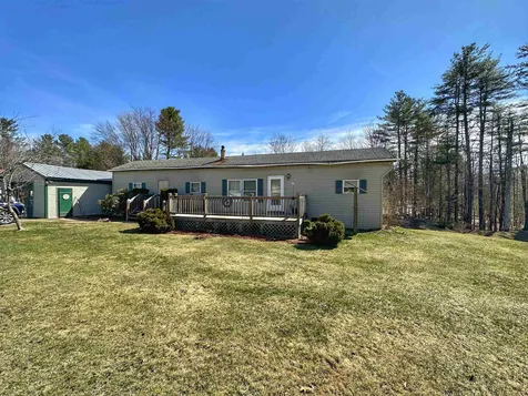 24 Dove Road Newport NH 03773