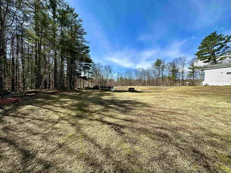 24 Dove Road Newport NH 03773