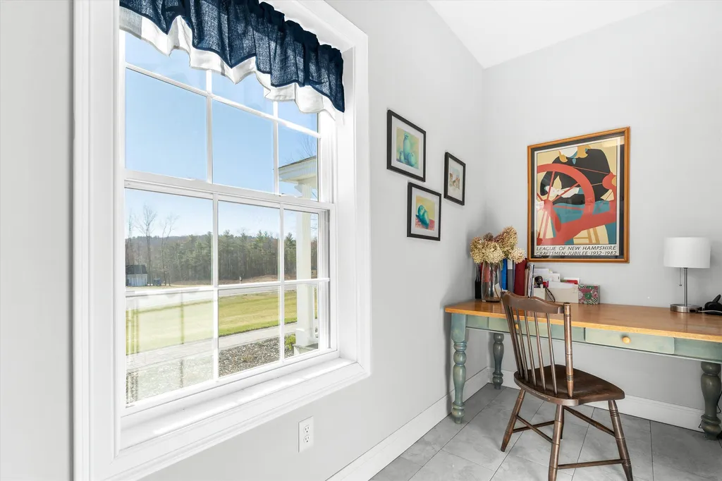 43 Walnut Hill Drive Hooksett NH 03106