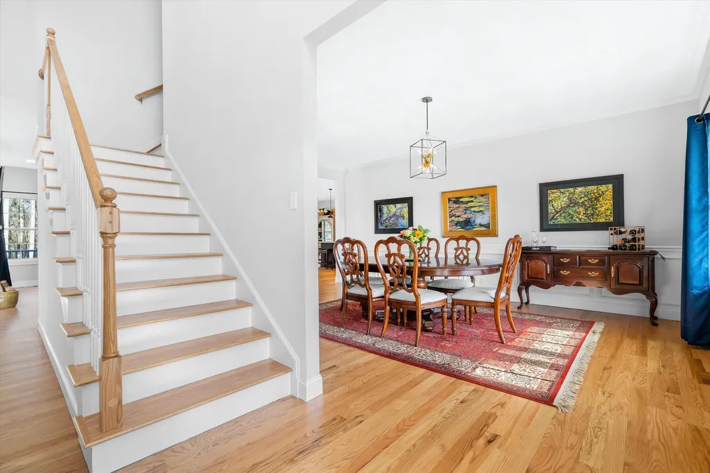 43 Walnut Hill Drive Hooksett NH 03106
