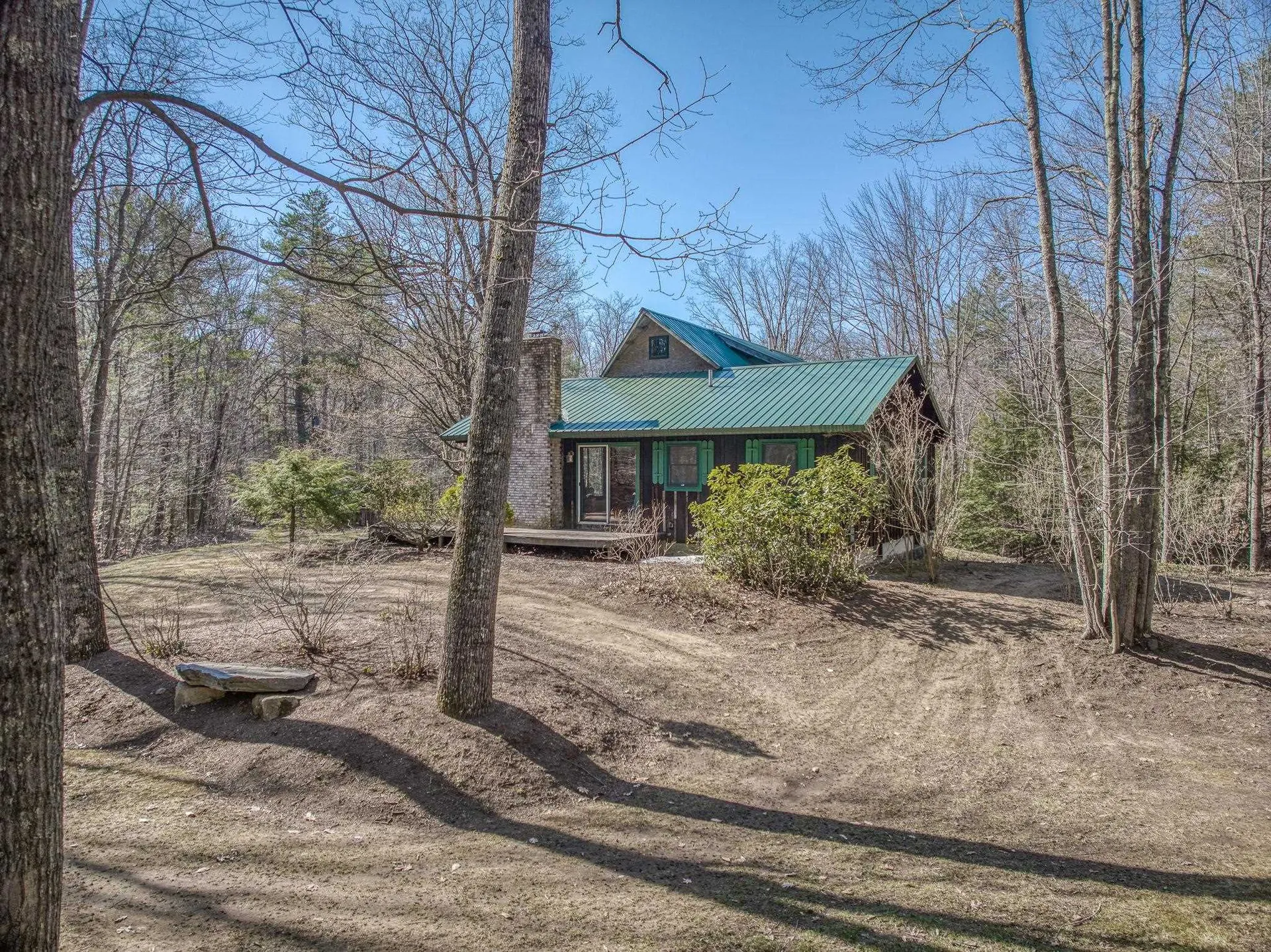 105 Saunders Hill Road New Boston NH 03070