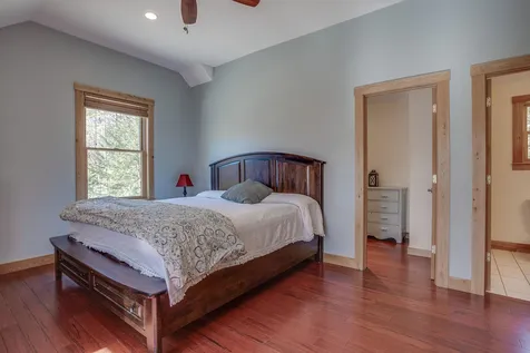 105 Saunders Hill Road New Boston NH 03070