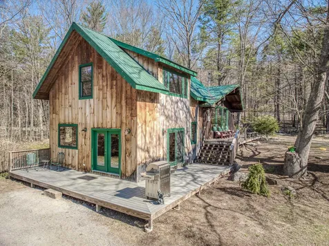 105 Saunders Hill Road New Boston NH 03070
