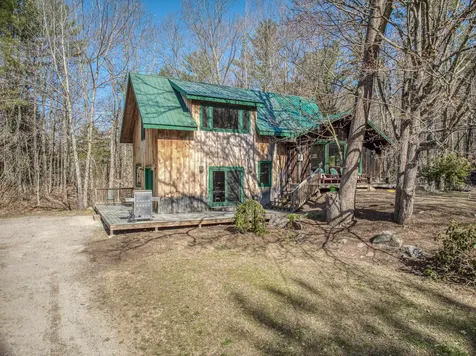 105 Saunders Hill Road New Boston NH 03070