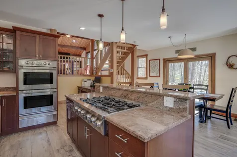 105 Saunders Hill Road New Boston NH 03070