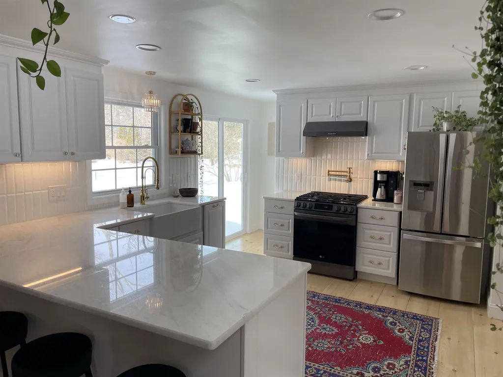 5 Donna Street Chester NH 03036
