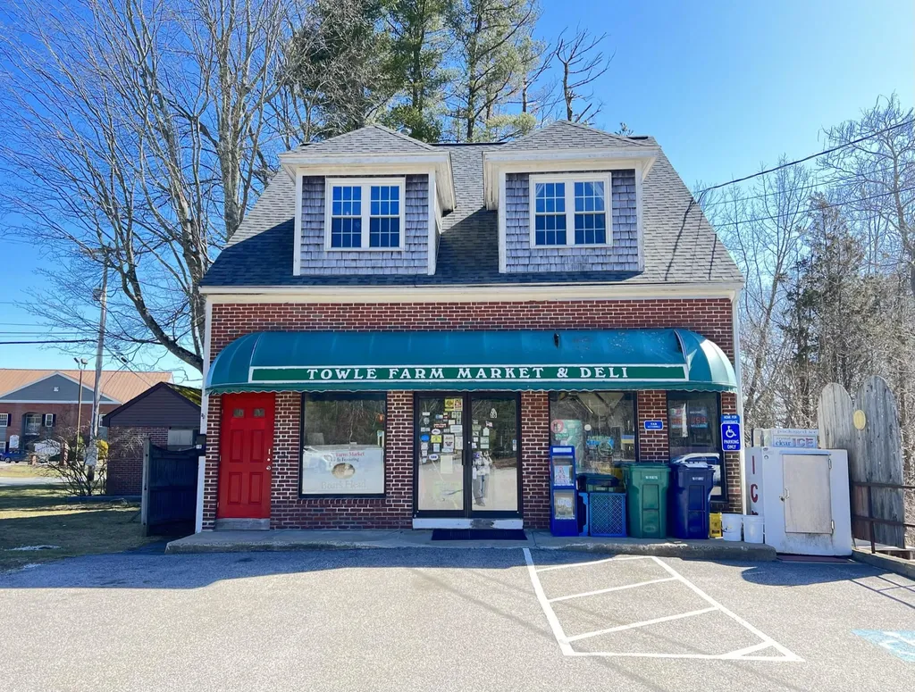 18 Towle Farm Road Hampton NH 03842
