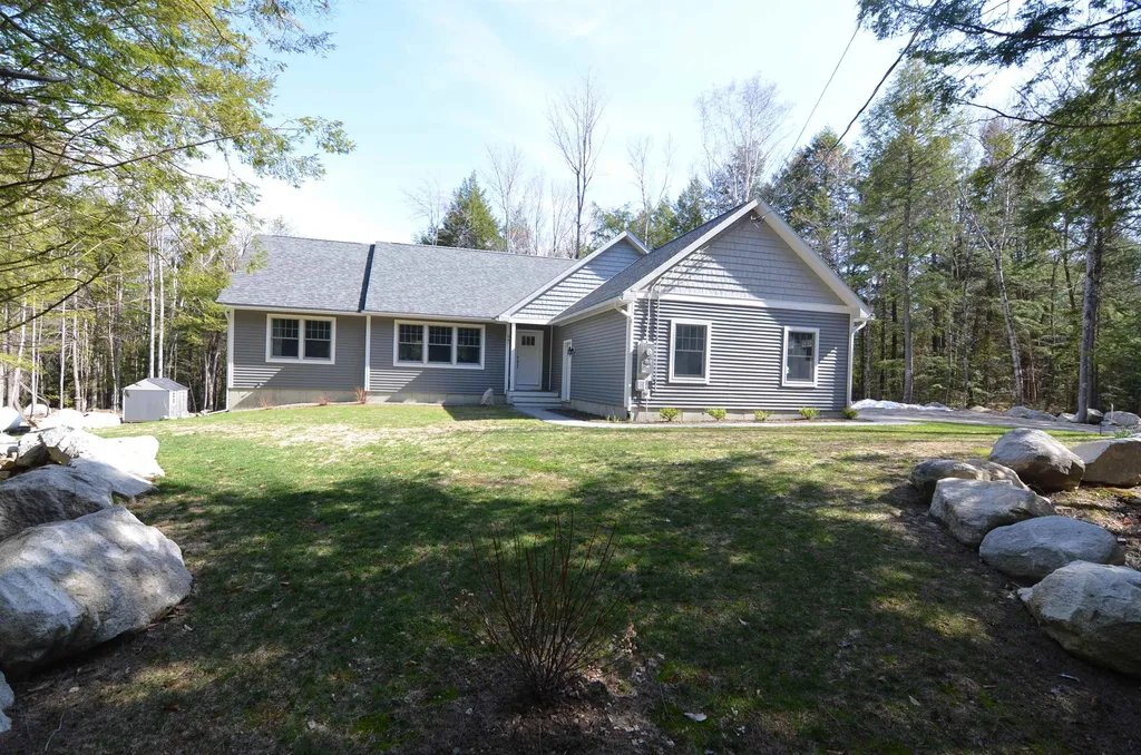 247 Columbus Avenue New London NH 03257