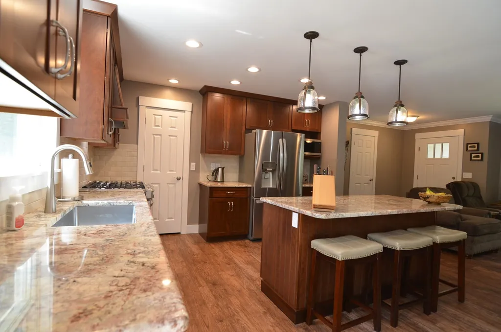 247 Columbus Avenue New London NH 03257