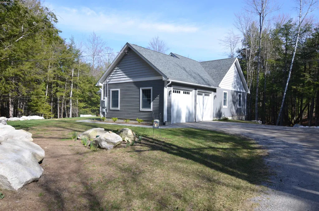 247 Columbus Avenue New London NH 03257