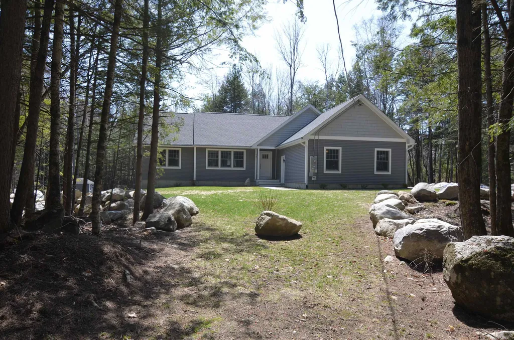 247 Columbus Avenue New London NH 03257