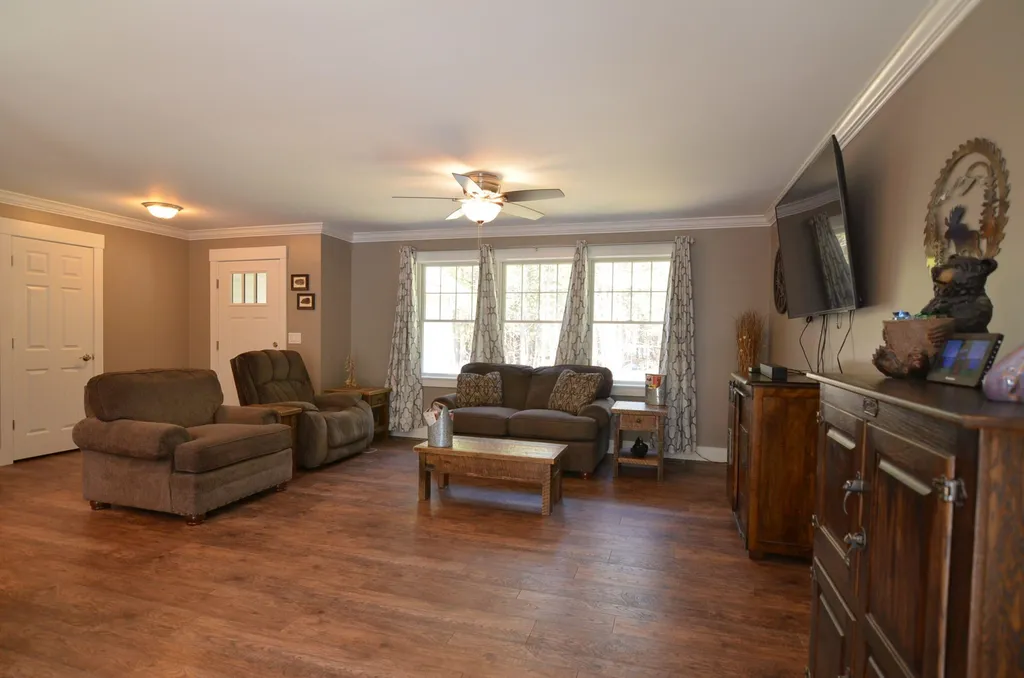 247 Columbus Avenue New London NH 03257