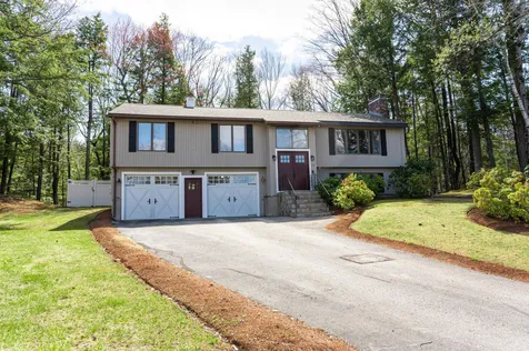 55 Timber Lane Laconia NH 03246