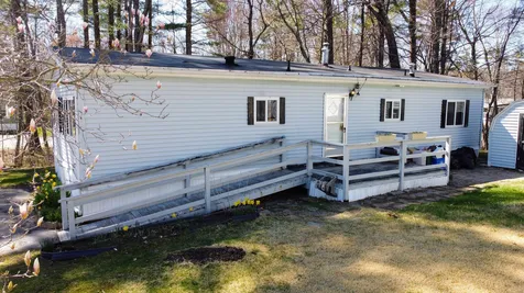 146 Colonial Village Somersworth NH 03878