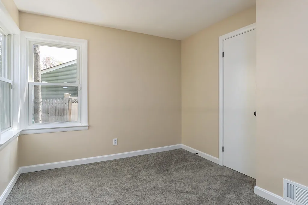 312 Seames Drive Manchester NH 03103