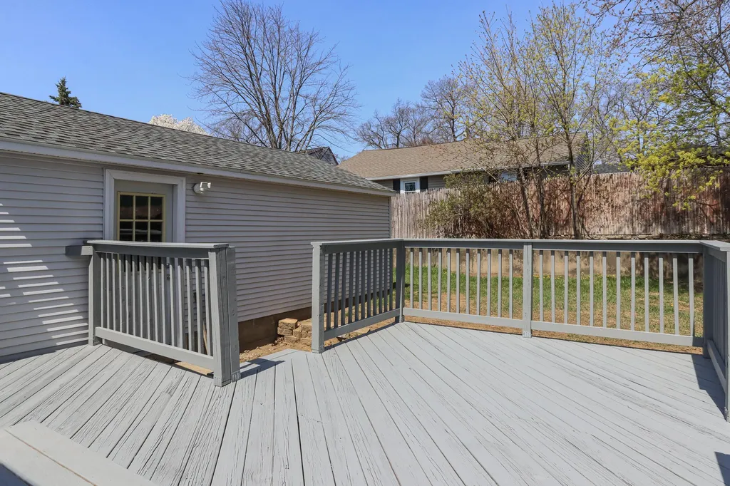 312 Seames Drive Manchester NH 03103